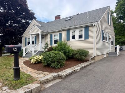 82 Main St