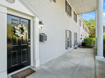 3689 Essex Ave UNIT 16