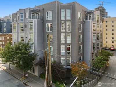 103 Bellevue Avenue E UNIT 203