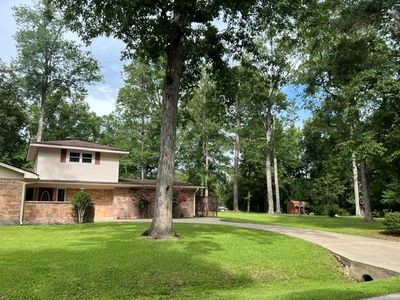 802 W Wildwood Dr