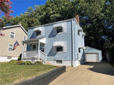 1567 Sunset Ave