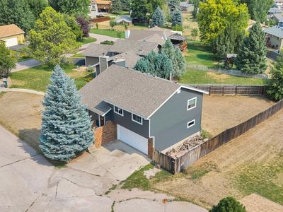 4511 Steamboat Cir