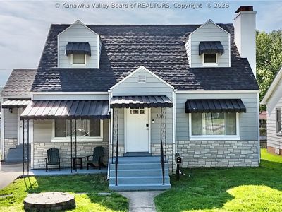 Property at 106 Layne Ave, Nitro, WV