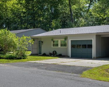 808 Fairway Ave