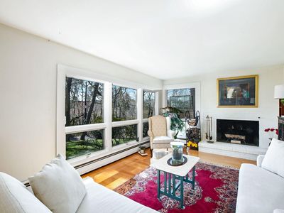 33 Lorraine Road