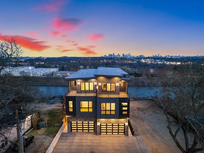 2118 Cliff Dr