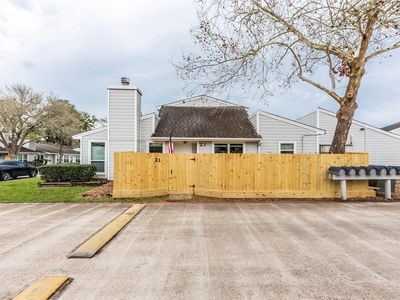 21 Hideaway Dr