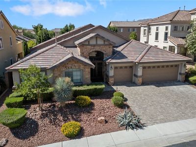 10217 Duchess Of York Ave