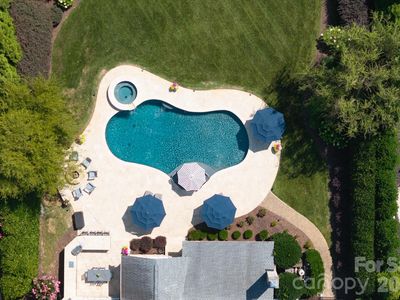 1309 Venetian Way Dr