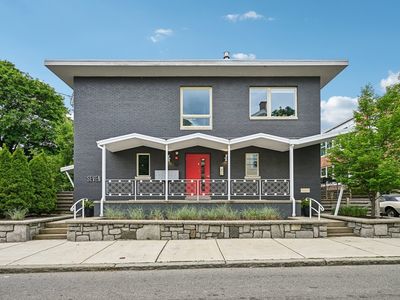 7 Howard St #4