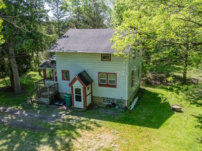77 Fairview Rd