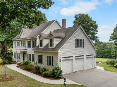 1237 Center Road