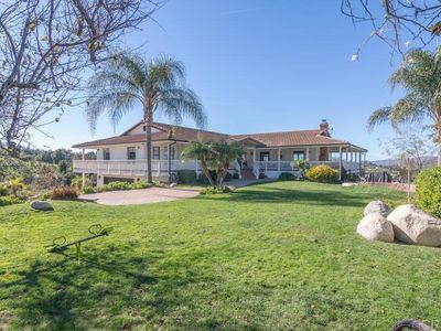 2187 Mil Sorpresas Dr