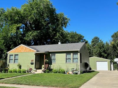 813 N Harney Ct