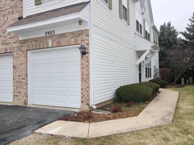 2903 Stonewater Dr #2903