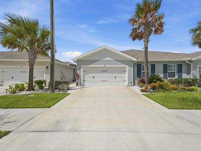 812 Persimmon Place