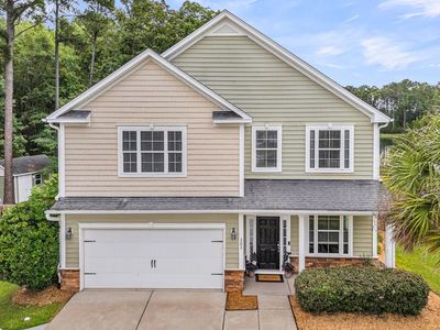302 Freeland Way