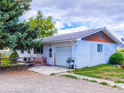 700 Dean Ave