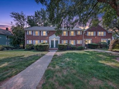 251C Elmwood Ave