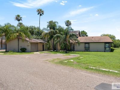 706-1 Continental Dr