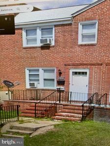 425 Gusryan St