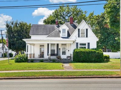 401 W Cedar St