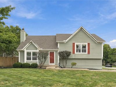 824 SE 10th Ter