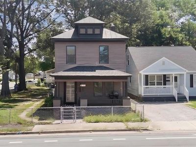 3105 Elm Ave