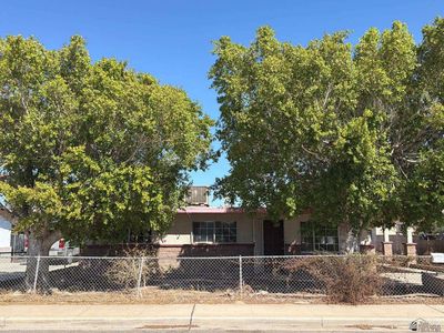 Property at 152 W Lowell Dr, Yuma, AZ
