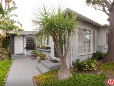 430 Venice Way