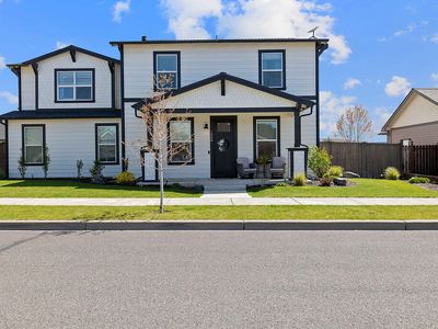 1008 NE Whistle Way