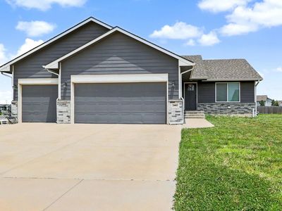 2402 E Velvet Leaf Ct