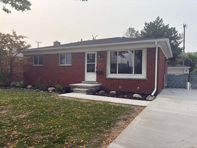 14516 Leblanc Ave