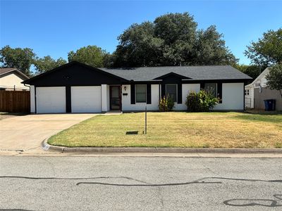 136 NW Jill Ann Dr