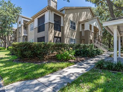 9 ARBOR CLUB Drive #216