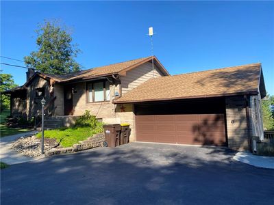 Property at 5443 S Mountain Dr, Emmaus, PA
