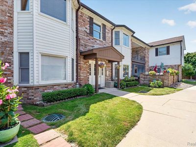 8421 Mathias Dr APT 11