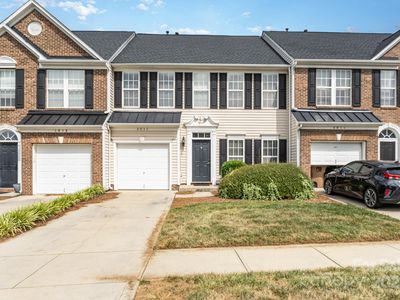 4016 Holly Villa Cir