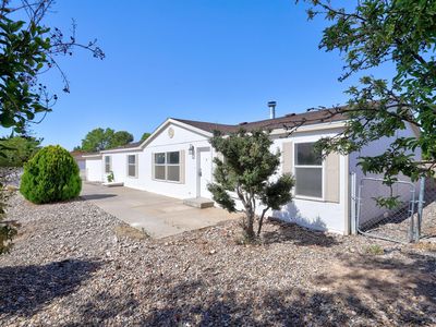 Property at 110 Sunrise Bluffs Dr, Belen, NM