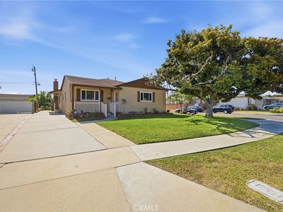 21114 Broadwell Ave