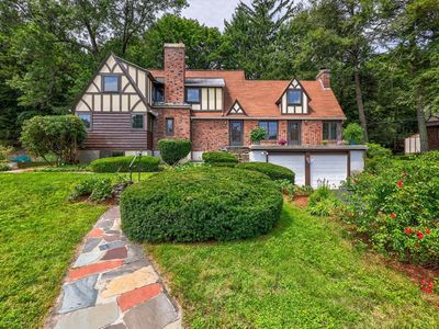 6 Old Brook Dr