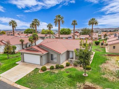436 E Dominguez Dr