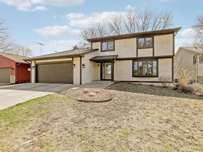 1208 Borealis Ln NE
