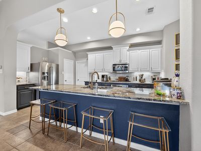 2409 Lakebend Dr