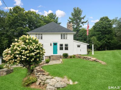 Property at 14 Partrick Lane, Wilton, CT