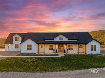 5251 Hidden Hollow Ln