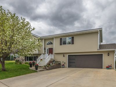 3026 McHugh Ln