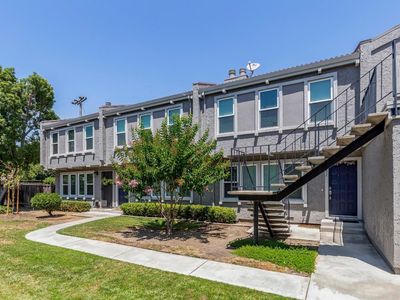 470 N Winchester Blvd APT 301