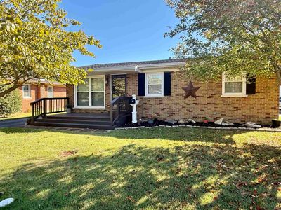 1313 N Saint James Blvd
