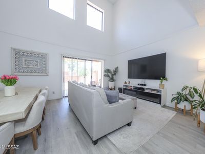 913 N Balachai Ln